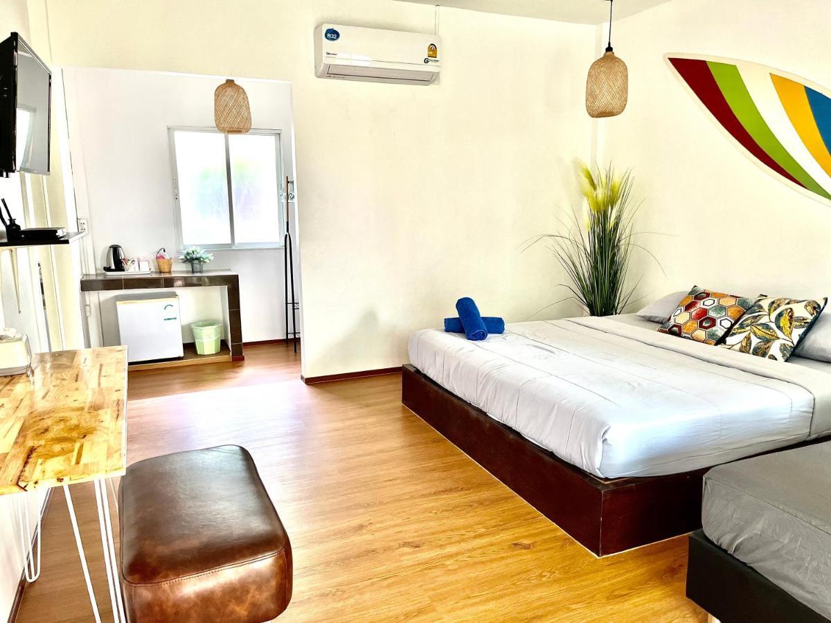 Insook Ko Larn Resort Экстерьер фото